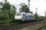 Am 11 Mai 2012 verlässt Metrans 186 187 Emmerich.
