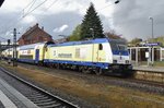 Metronom/498492/metronom-146-542-haelt-am-27 Metronom 146 542 hlt am 27 April 2016 in Hamburg-Harburg.