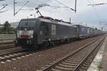 LTE Polska 189 802 zieht ein KLV durch Berlin-Schnefeld am grauen 23 Mai 2023.