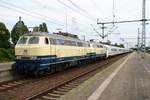 railystems-rp/706004/218-489-3-und-218-488-5-von 218 489-3 und 218 488-5 von rail system standen abfahrbereit nach westerland,itzehoe 18.07.20