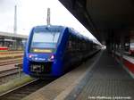 620 908 des Vlexx als RE3 mit ziel Frankfurt (Main) Hbf im Bahnhof Saarbrcken am 15.1.17