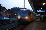 Vogtlandbahn/862117/vt-564-der-vogtlandbahn-als-rb1 VT 564 der Vogtlandbahn als RB1 (20805) von Zwickau Zentrum kommend mit ziel Kraslice bei der Einfahrt in den Bahnhof Zwickau(Sachs) Hbf am 9.4.24