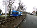 Wagen 301 der DVG mit ziel Hauptbahnhof zwischen den Haltestellen Dessau Sd/Tempelhofer Strae und Peterholzstrae am 3.2.18