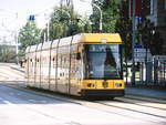 Straßenbahn der DVB als Linie 6 unterwegs zum Postplatz am 5.918