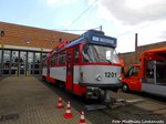 Wagen 1201 der HAVAG aufgebockt als Prsentation auf dem Betriebshof Freiimfelder Strae in Halle am 18.6.16