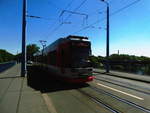 havag/610099/havag-wagen-653-unterwegs-als-linie HAVAG Wagen 653 unterwegs als Linie 4 mit ziel Krllwitz zwischen den Haltestellen Saline und Rennbahnkreuz am 8.5.18