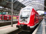 446 021 im Bahnhof Frankfurt a. Main Hbf am 9.8.18