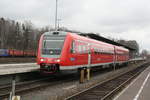 BR 612/733699/612-593093-verlaesst-als-re33-mit 612 593/093 verlsst als RE33 mit ziel Nrnberg Hbf den Bahnhof Marktredwitz am 23.3.21