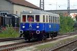Sonderzuge/666978/am-1-juni-2019-treft-die Am 1 Juni 2019 treft die gerade restaurierter Trossinger Bahn 27 in Nördlingen ein.