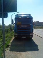 LKW Scania mit Container-Chassis am Straenrand in Bad Drkheim am 04.09.2013