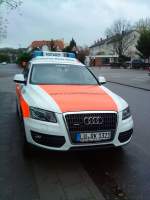 einsatzfahrzeuge-feuerwehr---krankenwagen---polizei---thw/304131/pkw-audi-a5-als-notarztwagen-des PKW Audi A5 als Notarztwagen des DRK vor dem Krankenhaus in Bad Drkheim am 07.11.2013