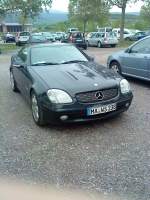 Youngtimer/293675/pkw-mercedes-benz-200-slk-auf-einem PKW Mercedes-Benz 200 SLK auf einem Parkplatz in Bad Drkheim am 04.09.2013