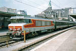 Sonstige/697220/sncf-15018-verlaesst-am-26-juli SNCF 15018 verlässt am 26 JUli 1998 Luxembourg mit ein EC nach Basel.
