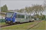 blanc-argent-2/864152/valen231ay---endstation-frueher-verkehrten-die Valençay - Endstation. Früher verkehrten die Züge bis nach Le Blanc, heute verkehrt in der Saison immerhin noch eine Museumsbahn auf einem Teilabschnitt. Der SNCF X 74501 verlässt als TER 61250 nach Romorantin den Bahnhof von Valençay.

7. April 2024 