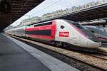 TGV POS/660702/tgv-4721-steht-am-24-mai TGV 4721 steht am 24 Mai 2019 in Paris Est.