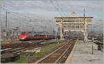 Ein FS Trenitalia ETR 500 erreicht Milano Centrale.