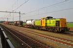 rail-feeding/676732/rf-23-steht-am-23-juli RF 23 steht am 23 Juli 2016 in Lage Zwaluwe.