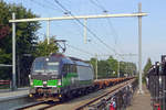 european-locomotive-leasing-ell/670171/lte-193-735-schleppt-ein-leeren LTE 193 735 schleppt ein leeren KLV durch Oisterwijk am 23 Augustus 2019. 