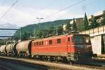 ae-66/676263/zementzug-mit-114290-haelt-am-21 Zementzug mit 114290 hält am 21 Mai 2002 in SPiez.