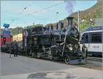 b-c-blonay-chamby/865385/die-bfd-hg-34-n176-3 Die BFD HG 3/4 N° 3 der Blonay-Chamby Bahn wartet mit dem letzten Dampfzug des Tages in Blonay auf die Abfahrt nach Chaulin. Heute führt dieser Zug zusätzlich eine vierachsigen Flachwagen mit. 

13. Okt. 2024