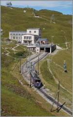 mob-goldenpass/441661/ein-rochers-de-naye-triebwagen-auf Ein Rochers de Naye Triebwagen auf der Gipfelstation. 4. Sept 2014