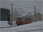 Winter in Blonay: der CEV BDeh 2/4 auf dem Weg Richtung Les Pleidades.