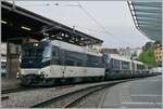 Die MOB Ge 4/4 8002 wartet mit dem GoldenPass Express GPX in Montreux auf die Abfahrt. 

30. Aug. 2023
