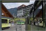 Blick vom Bahnsteig in Villars: Der TPC BVB Be 2/3 N° 15 wird in Villars für den Rangierdienst genutzt. 

19. Aug. 2023