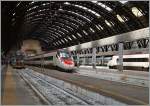ETR 610/456994/waehrend-ein-sbb-etr-610-in Während ein SBB ETR 610 in Milano Centrale auf die Abfahrt wartet, trifft ein anderer gerade an seinem Zielbahnhof ein.
21. Juni 2015