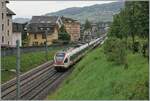 rabe-523-flirt/864636/zwei-sbb-rabe-523-verlassen-den Zwei SBB RABe 523 verlassen den Halt La Tour de Peilz als R4 in Richtung Aigle. 

21. Juni 2024