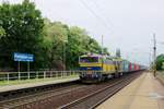 BR 753/671160/am-ganz-nassen-3-juni-2013 Am ganz nassen 3 Juni 2013 schleppt AWT 753 732 ein Containerzug durch Pardubice-Pardubicky.