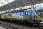 regiojet/691378/regiojet-193-227-wirbt-fuer-ein RegioJet 193 227 wirbt fr ein fernseh-Serie 'BOBULE' am 23 Februar 2020 in Praha hl.n.