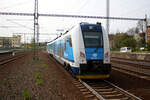 br-650/862565/650-204-ceske-drahy-verlaesst-als 650 204 Ceske Drahy verlsst als Sp 1669 mit ziel Plzen hl.n. den Bahnhof Sokolov am 9.4.24