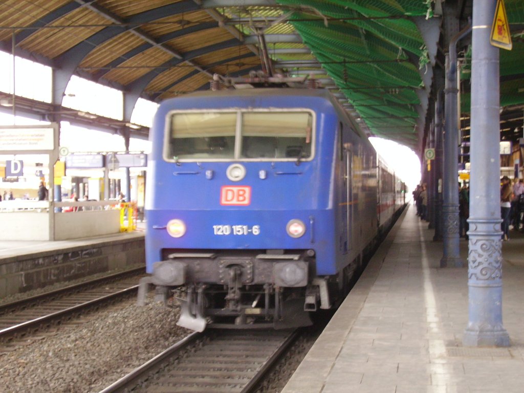 120 151-6 ZDF Express im Bonner Hbf