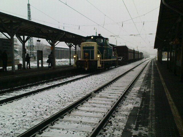 Br 365 von der RSE bei der durchfahrt durch Beuel