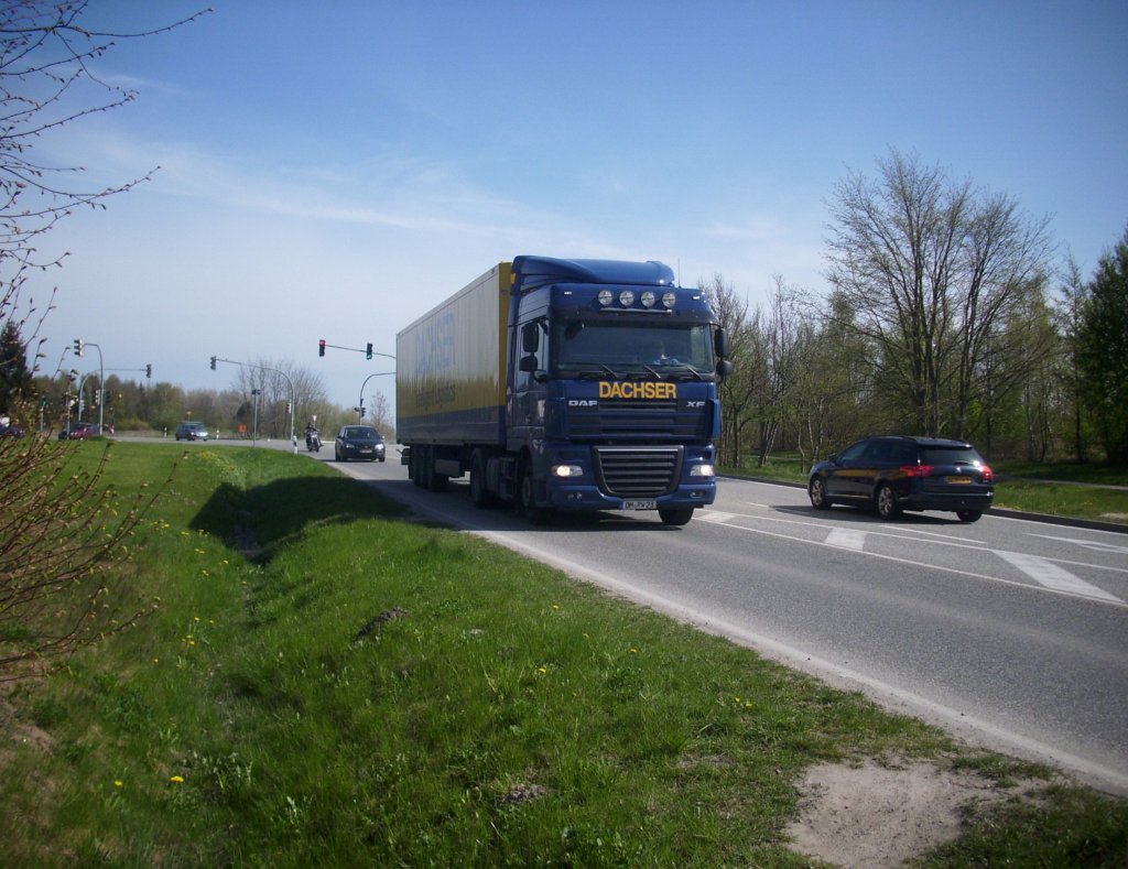 DAF XF Sattelzug in Sassnitz.