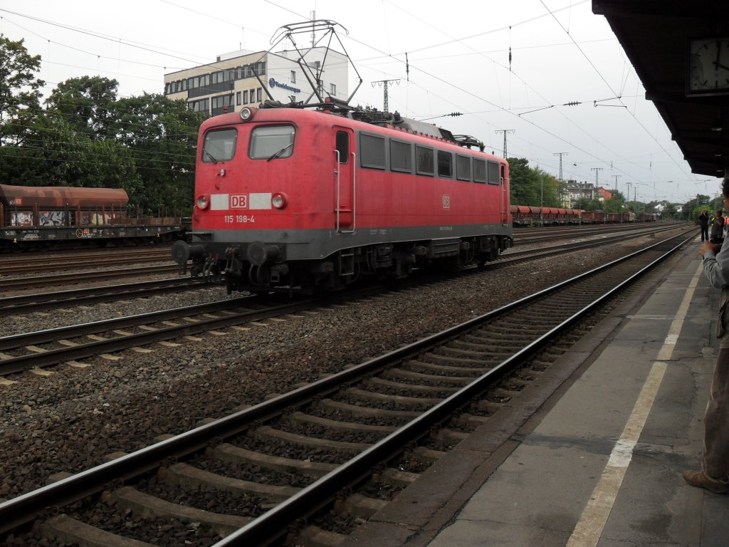 DB 115 198-4 in K�ln West am 24.8.10