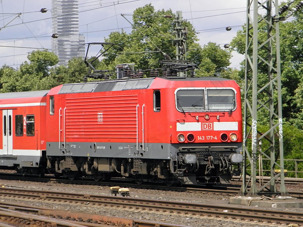 DB 143 177-4 als S6 in K�ln Deutz am 8.7.2011