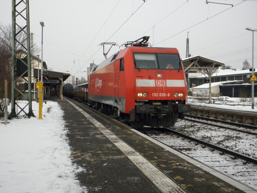 DB 152 038-6 in Beuel am 3.12.10