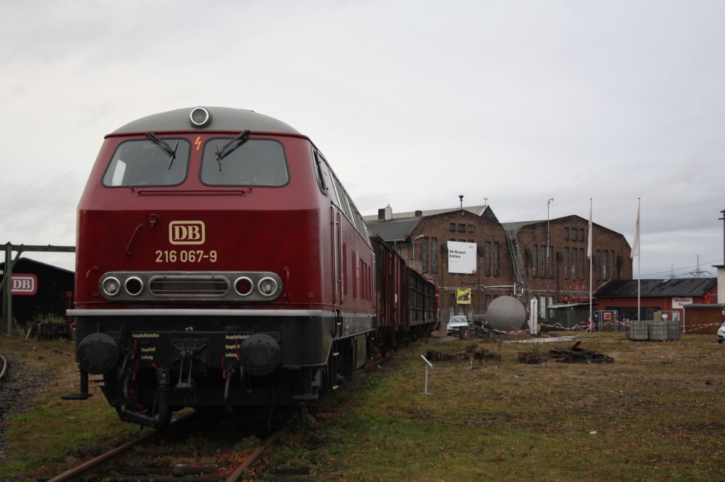 DB 216 067-9 in Koblenz L�tzel am 4.12.2011
