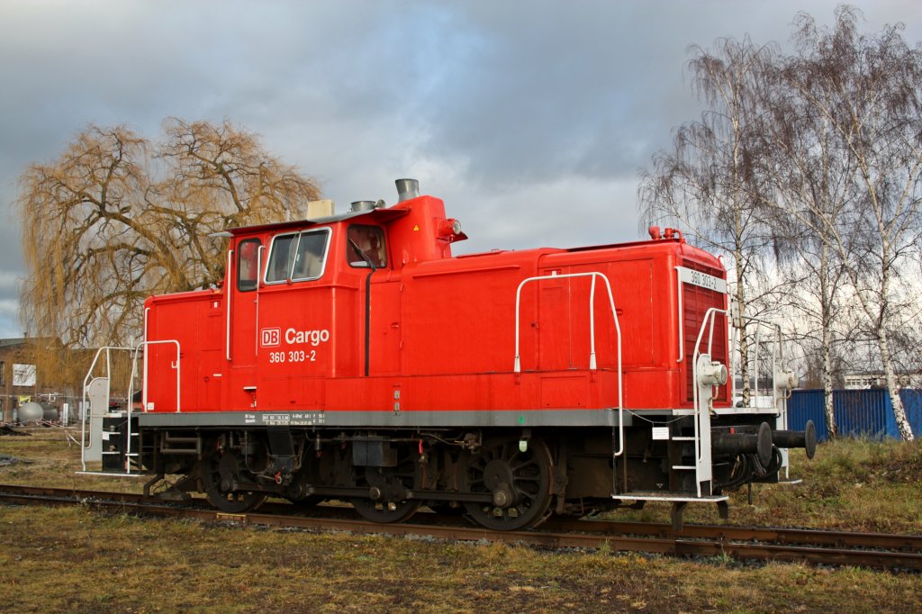 DB 360 303-2 in Koblenz L�tzel am 17.12.2011