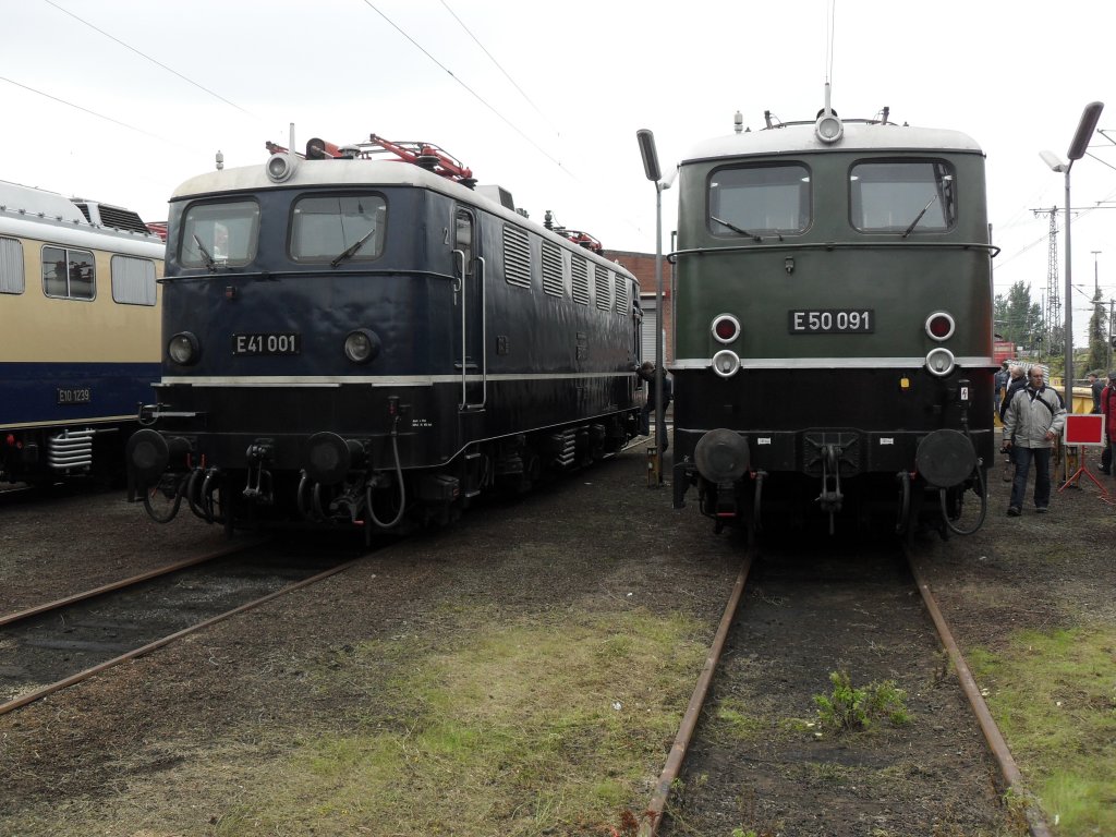 E41 001 neben E50 091 auf dem BW Fest in Osnabr�ck am 19.9.10