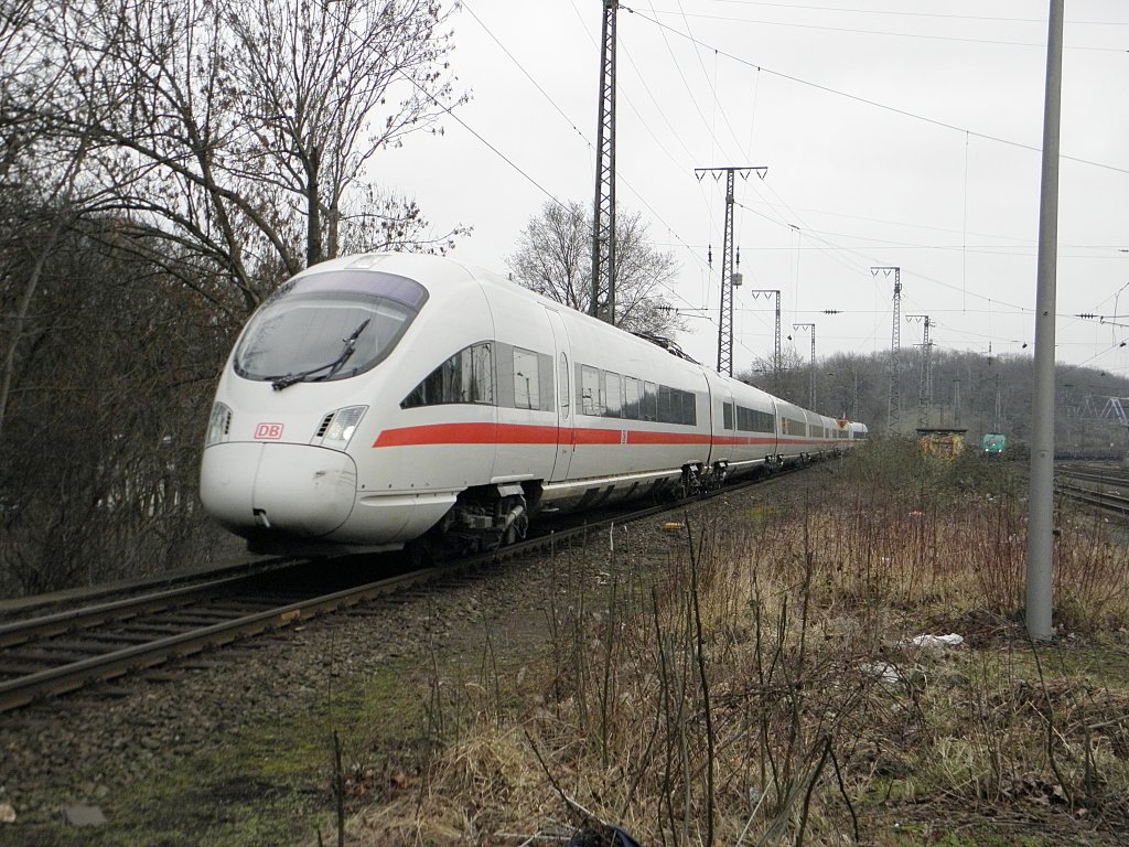 ICE-T bei der durchfahrt durch K�ln West am 19.2.2011