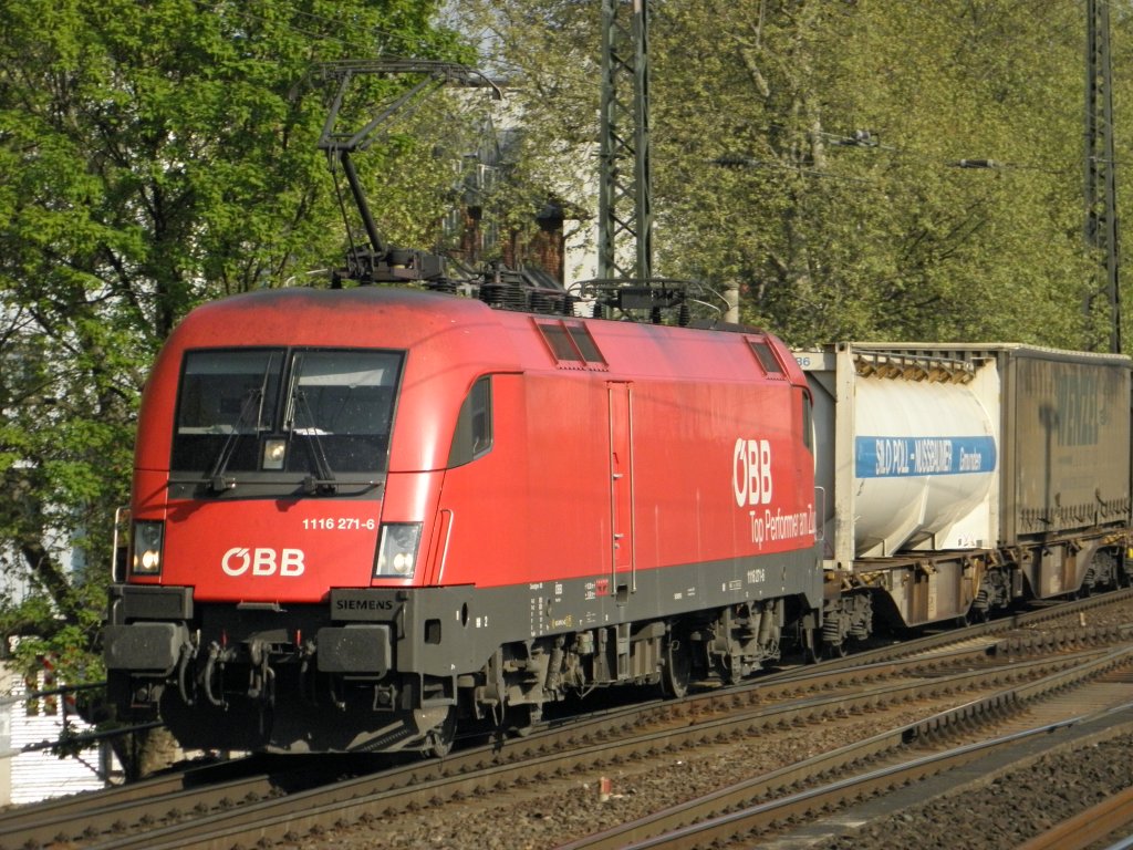 �BB 1116 271-6  Top Performer am Zug  mit dem Wenzel am 4.4.2011 in K�ln S�d