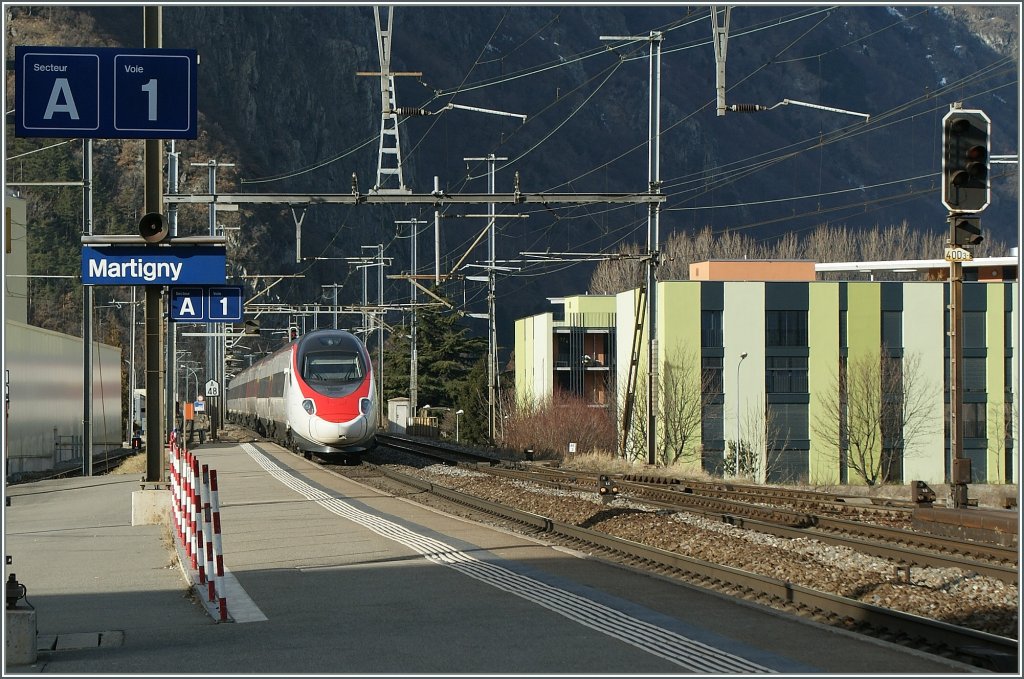 SBB ETR 610 nach Genve bei der Durchfahrt in Martiny.
27. Jan. 2013