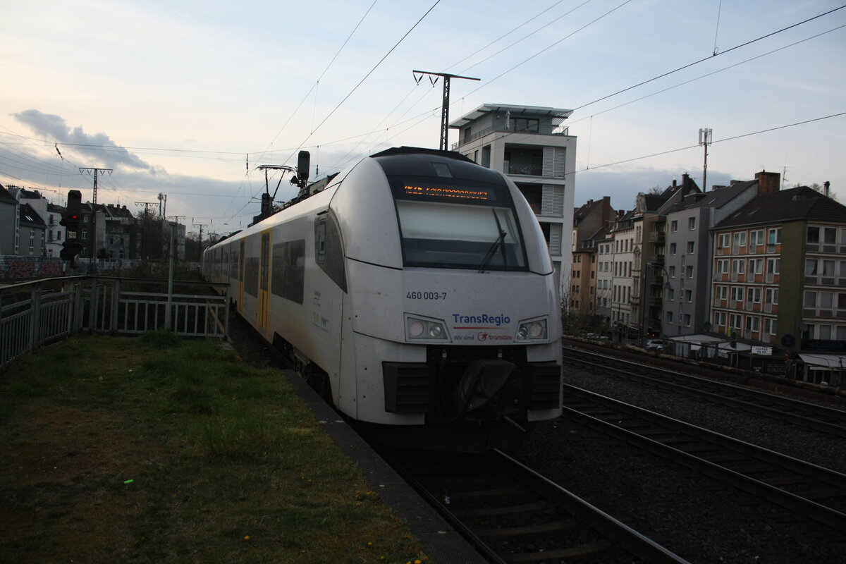 460 510/010 mit 460 003/503 verlassen den Bahnhof Kln Sd am 2.4.22