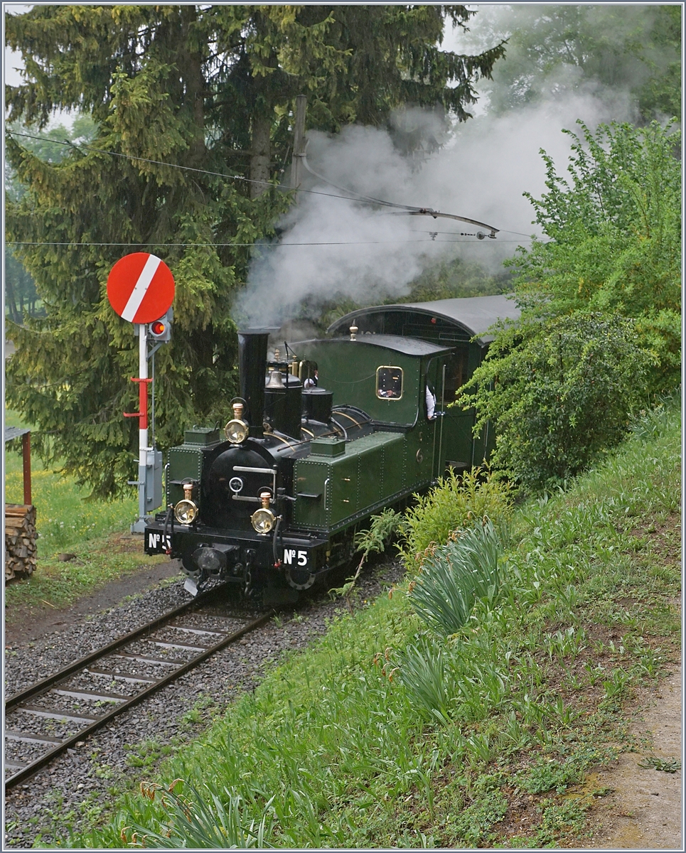 50 Jahre Blonay - Chamby; Mega Steam Festival: Die 1890 gebaute LEB G 3/3 N° 5 in Chaulin.
10. Mai 2018