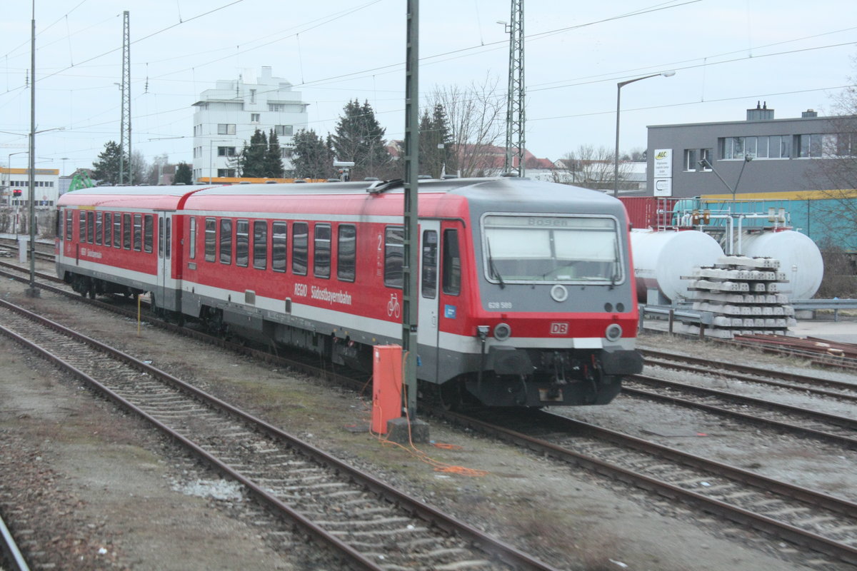 628 589 / 928 589 der Sdostbayernbahn mit ziel Bogen abgestellt im Bahnhof Straubing am 23.3.21
