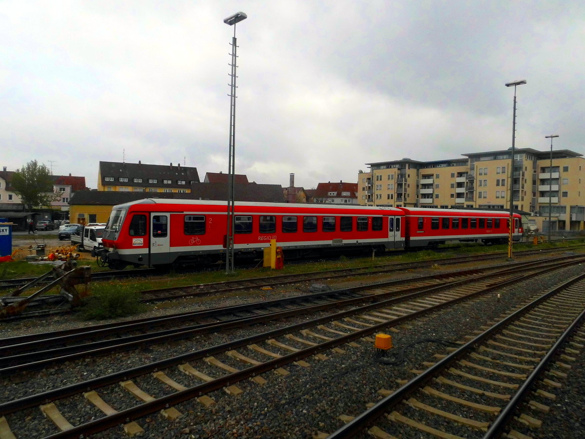 628 XXX abgestellt im Bahnhof Friedrichshafen Stadt am 19.4.17