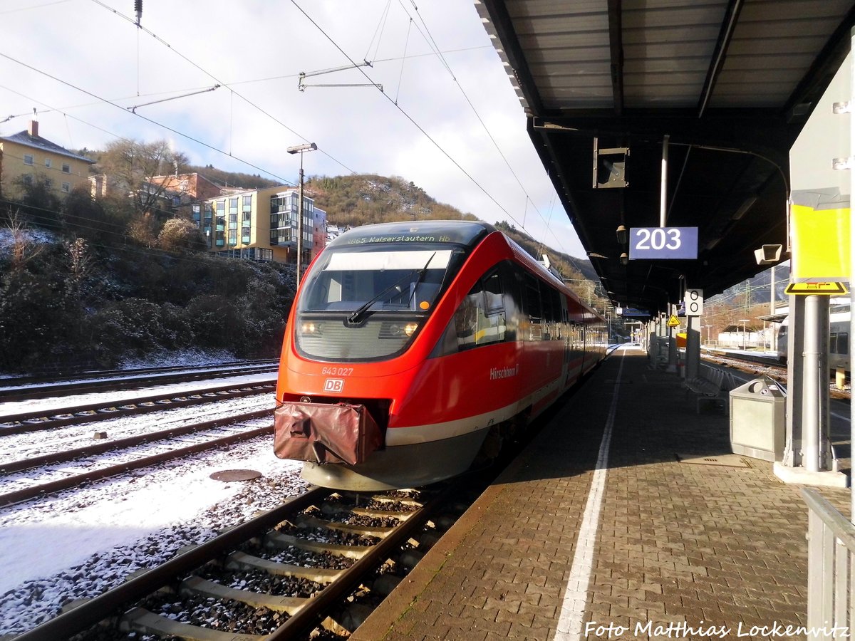 643 027 mit ziel Kaiserslautern Hbf im Bahnhof Bingen (Rhein) Hbf am 15.1.17